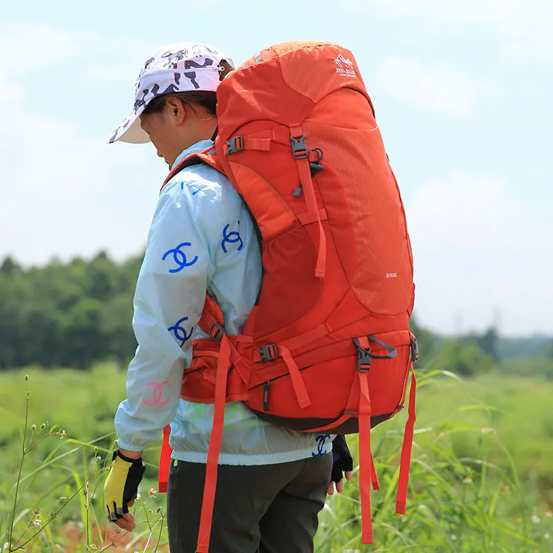 Outdoor Backpack Travel Large Capacity Men's Hiking Travel Multi-Functional Breathable