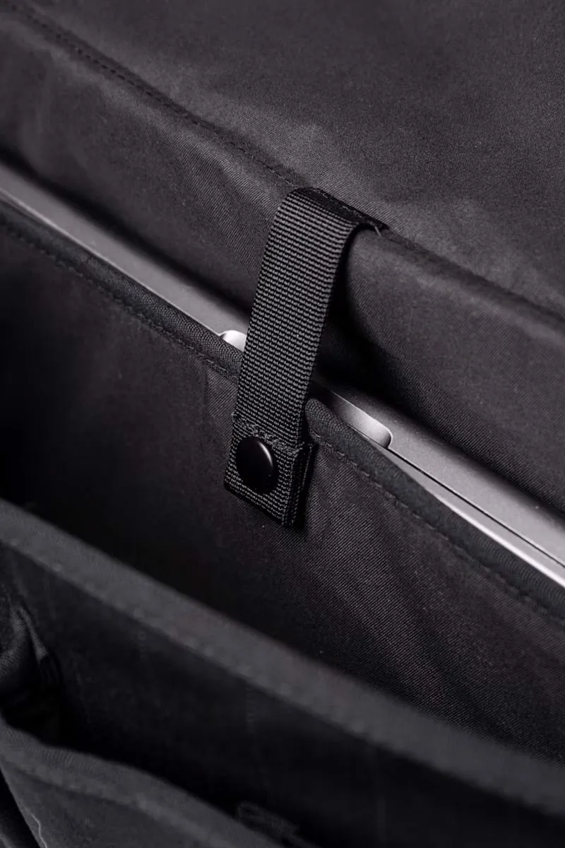Sandqvist Everyday Messenger Bag (Black)