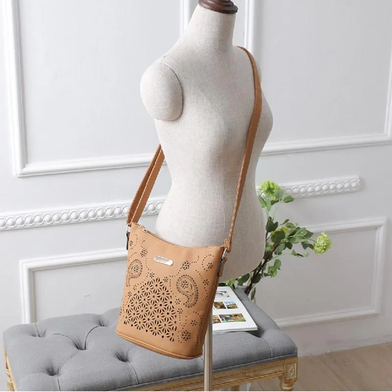 Women Hobo Faux-Leather Tote Shoulder Handbag with Beautiful Artwork